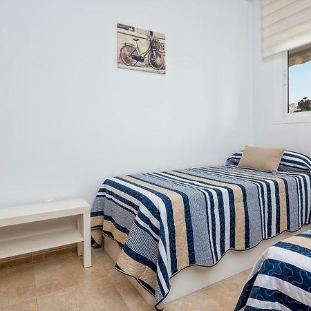 Wintowinrentals Best Location, Beach, Pool & Parking Rincón de la Victoria Exterior photo