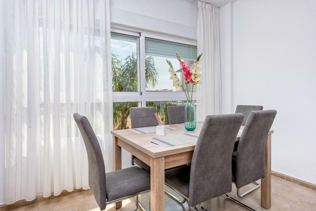 Wintowinrentals Best Location, Beach, Pool & Parking Rincón de la Victoria Exterior photo