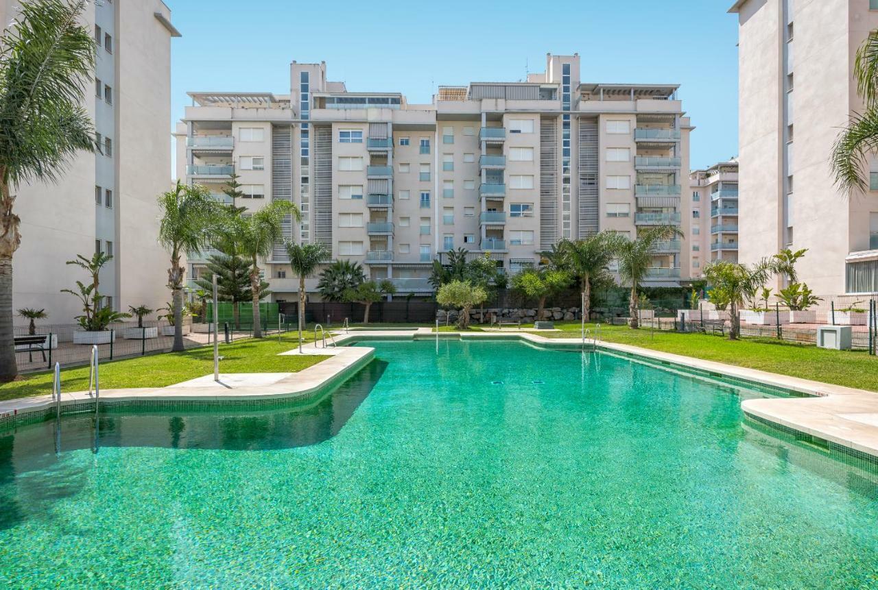 Wintowinrentals Best Location, Beach, Pool & Parking Rincón de la Victoria Exterior photo