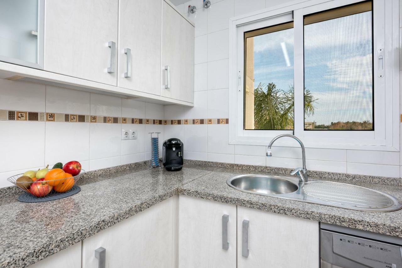 Wintowinrentals Best Location, Beach, Pool & Parking Rincón de la Victoria Exterior photo